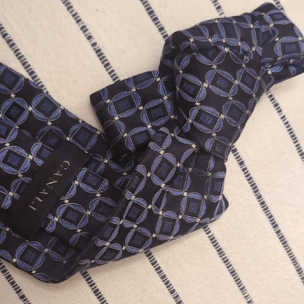 Canali Men's Blue Patterned Tie